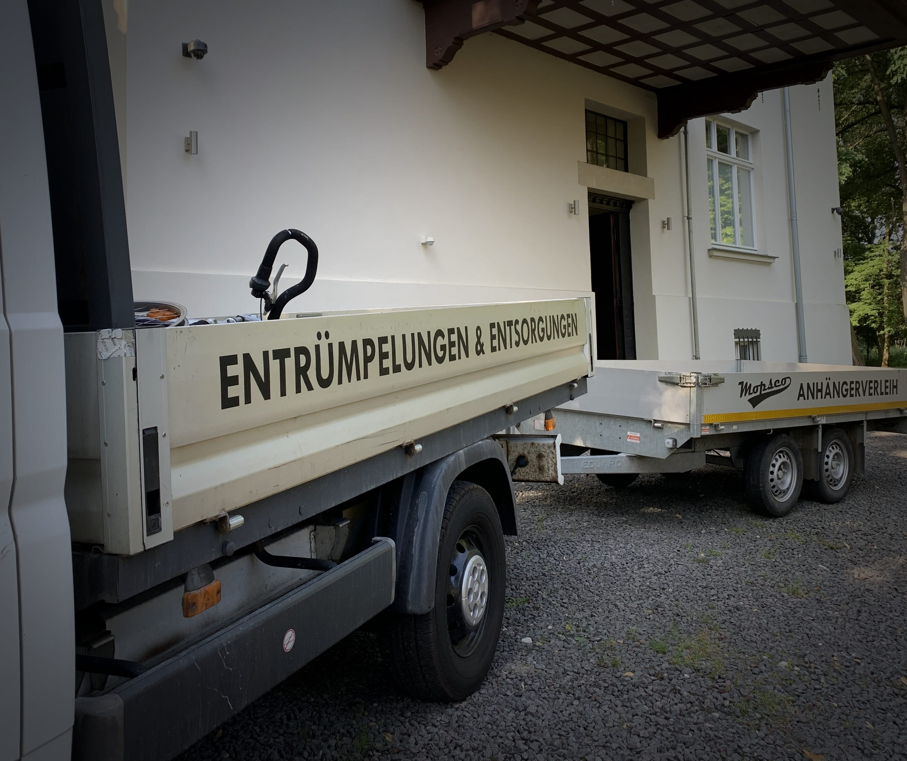 Entrümpelung und Entsorgung Entrümpelung und Entsorgung
