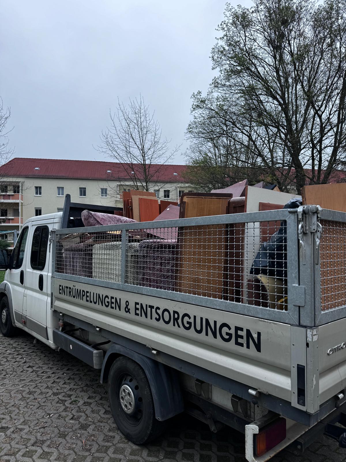 Vorher Nachher Entrümpelung in Borna durch MOPSEO