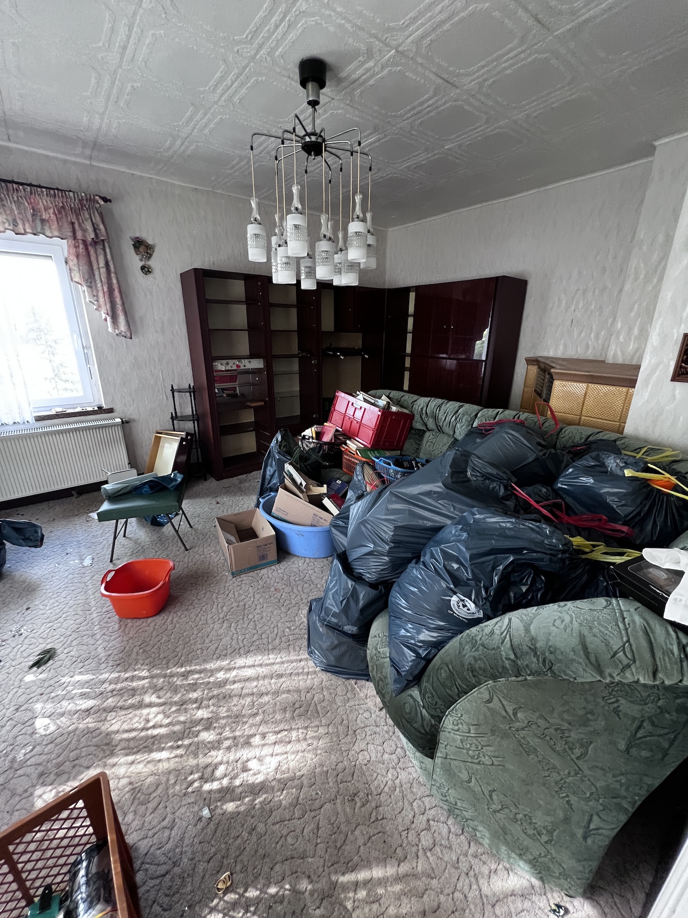 Wohnung nach Haushaltsauflösung für Übergabe in Leipzig vorbereitet